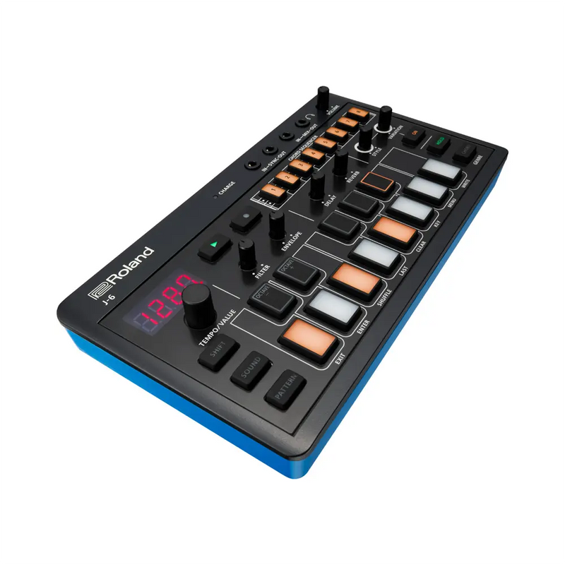 Carica immagine in Galleria Viewer, ROLAND J-6 Aira Compact Chord Synthesizer