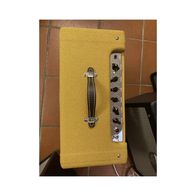 Carica immagine in Galleria Viewer, FENDER BLUES JUNIOR LQ *USATO*
